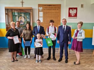 Uczniowie ze szkół podstawowych powiatu mławskiego laureatami konkursu