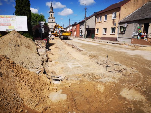 Trwają prace przy inwestycji Radzanów - Drzazga