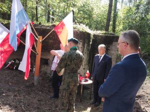 Uroczystość przekazania urny z ziemią obrońców Ojczyzny w czasie II wojny światowej