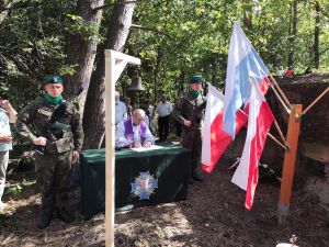 Uroczystość przekazania urny z ziemią obrońców Ojczyzny w czasie II wojny światowej