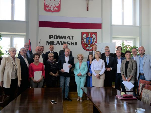 Ponad 351 tyś zł trafi do 10 gmin naszego powiatu na usuwanie azbestu i edukację ekologiczną