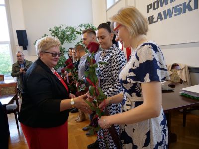 Uroczyście na XL Sesji Rady Powiatu Mławskiego