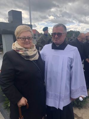 Uroczystość odsłonięcia pomnika Bohaterom Niepodległości