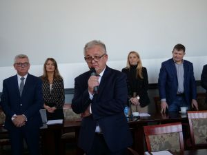 Starosta nagrodził pedagogów