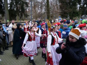 Orszak Trzech Króli po raz pierwszy przeszedł ulicami Mławy