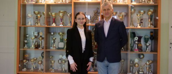 Zakwalifikowała się do okręgowego etapu olimpiady z drugim wynikiem w kraju