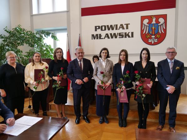 Wręczenie nagród dla nauczycieli i maturzystów, 2023 (16)