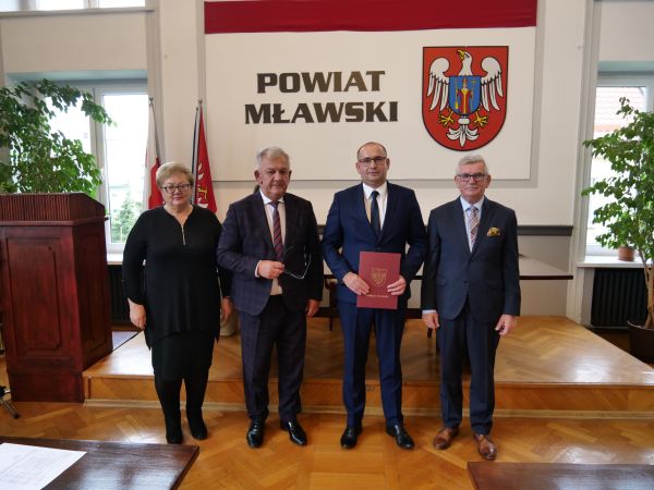 Wręczenie nagród dla nauczycieli i maturzystów, 2023 (27)