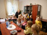 Wizyta dzieci z Oddziału Przedszkolnego przy SP nr 2 w Mławie  (46)