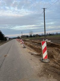 Budowa chodnika w Windykach (18)