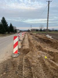 Budowa chodnika w Windykach (19)