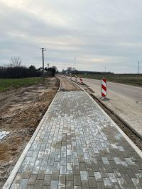 Budowa chodnika w Windykach (8)
