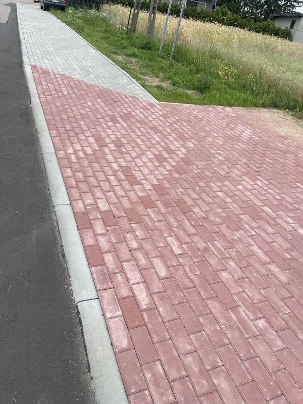 Chodnik w Windykach (3)