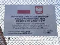 Remont elewacji I LO w Mławie (1)