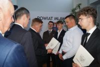 Nagrody Starosty Mławskiego dla najlepszych maturzystów i laureató konkursów 2025  (7)