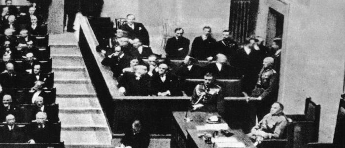 2 sierpnia 1926 roku - Uchwalenie tzw. noweli sierpniowej do Konstytucji