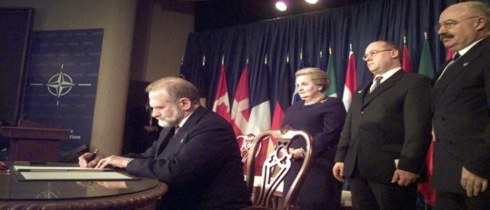 22 lat temu Polska przystąpiła do NATO